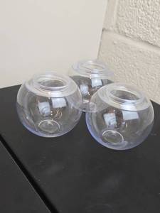 lot 124 image: Clear Plastic Dome Drink Containers with Straw Lids Set of 3