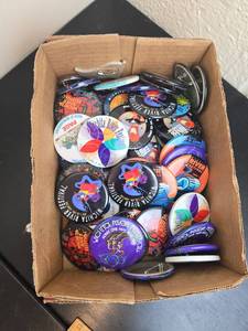 lot 133 image: Lot of Decorative Buttons and Pins Mixed Designs