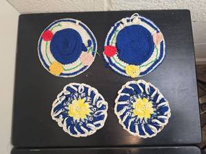 lot 138 image: Crocheted Doilies and Coasters Lot 4 Pieces