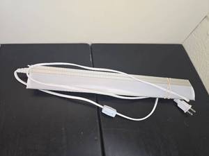 lot 149 image: LED Under Cabinet Light Bar with Power Cord