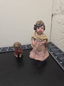 lot 164 image: Sarahs Attic Figurine Set 2 Piece Child with Dog