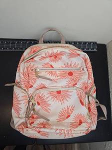 lot 210 image: Backpack with Daisy Flower Print Red White Cream Accents