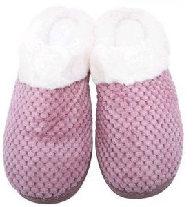 lot 10338 image: Cozy Adult Slippers Pink