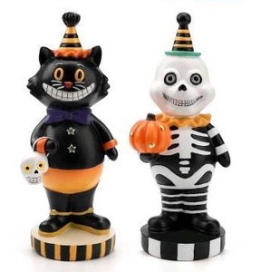 lot 10350 image: Aieyill 2pcs Halloween Cat and Skeleton Figurines