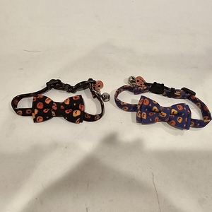 lot 2345 image: Halloween Cat Collars Breakaway, Pumpkin Cat Bow Tie Collar Detachable Bowtie Bell, Cute Charm, Adjustable Halloween Collar for Cat Kitten, For Halloween Parties and Photos