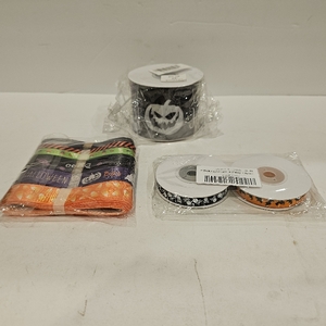 lot 2360 image: Lot of 3 Halloween Ribbon