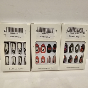 lot 2546 image: Lot of 3, Halloween Press on Nails Fake Nails