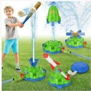 lot 10472 image: Crogift Summer Water Toy Sprinkler Set