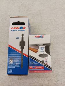 lot 10502 image: Lenox Hole Saw Kit with Arbor and Accessories