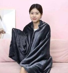 lot 10549 image: USB Warm Electric Blanket Shawl