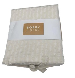 lot 4160 image: Bobby Berk 100% Cotton 400TC Sheet Set, California King - Beige Leaf