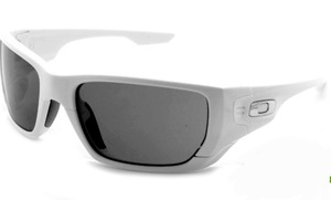 lot 4185 image: $82 Oakley Style Switch Non-Polarized Sunglasses, White