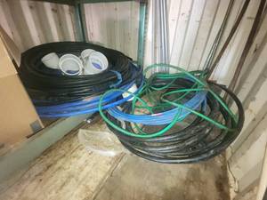 lot 21224 image: Hose Assortment w Fittings & End Caps