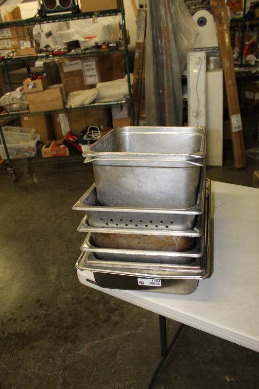 lot 1764 image: Assorted Steam Pans