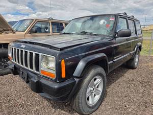 lot 7731 image: 2000 Black Jeep Cherokee&nbsp