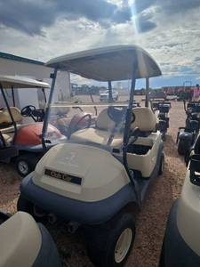 lot 7772 image: Club Car 2-Seat Electric Golf Cart 48V
