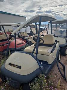 lot 7773 image: Club Car 2-Seat Electric Golf Cart 48V - Has Damage