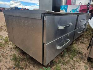 lot 7781 image: Stainless Steel Commercial Drawer Unit w 3 Drawers
