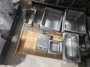 lot 7807 image: Lot of Stainless Steel Hotel Pans and Scale