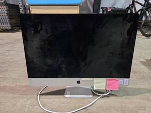 lot 7829 image: Apple iMac 29in All-in-One Desktop Computer