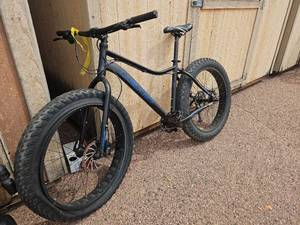 lot 7890 image: Fat Tire Bike  Model KHS 500