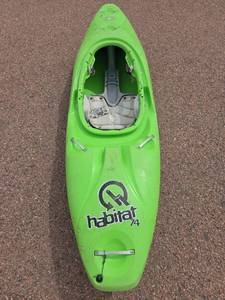 lot 7899 image: Habitat 74 Wave Sport Kayak