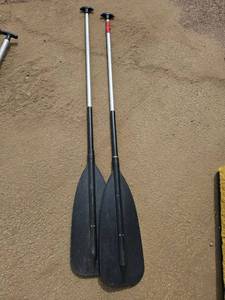 lot 7915 image: Pair of Paddle Oars with Aluminum Shafts and Black Blades