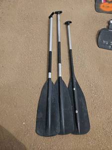 lot 7923 image: (3) Paddle Oars with Aluminum Shafts and Black Blades