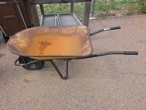 lot 7950 image: (2) Plastic and Metal Handles&nbsp