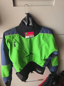 lot 9340 image: Lot Of (6) NRS Kokatat Kayak Wet Suit Tops