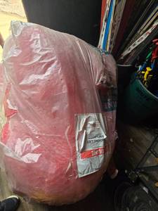 lot 9342 image: Large Uline Bubble Wrap Bundle