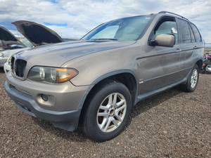 lot 7552 image: 2004 BMW X5 Sport