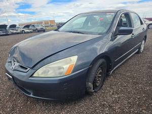 lot 7553 image: 2005 Honda Accord