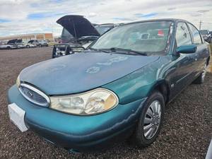 lot 7557 image: 1998 Ford Contour