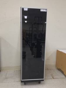 lot 1022 image: NetworkServer Cabinet Enclosure w Glass Door