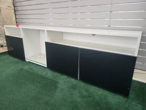 lot 22030 image: White & Black Display Counter w Glass Shelves