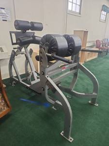 lot 22043 image: Hammer Strength Abdominal Crunch Machine