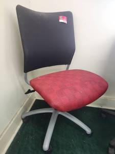 lot 22056 image: Office Task Chair Black Back Red Seat Fabric