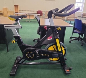 lot 22078 image: Indoor Cycling LS E-Series Class S Stationary Bike