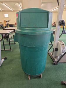 lot 22108 image: Green Cylindrical Waste Container w Lid & Casters