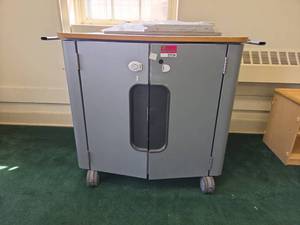 lot 22124 image: TV Stand and Cabinet w Adjustable Shelving