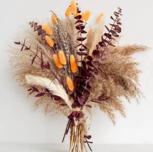 lot 44163 image: Dried Flower Arrangement Bundle in a cream ceramic vase.