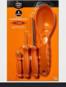 lot 44489 image: Hyde & EEK Carving Kit 8 Piece