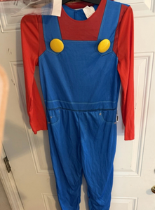 lot 44354 image: Size L (1012).  Child Costume Super Mario.  Blue Overalls Red Shirt Yellow Buttons and a hat.