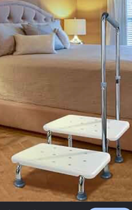 lot 44571 image: Step Stool with Handrail Two-Step