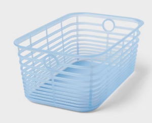 lot 44585 image: 8 Blue Plastic Storage Basket with Handles