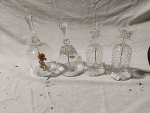 lot 34740 image: Set of 4 Vintage Glass bells