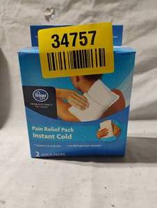 lot 34757 image: Pack of two instant cold packs for injury