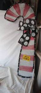 lot 34713 image: IndoorOutdoor Christmas decor, Candycane with bow