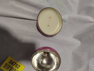 lot 34762 image: Lux candle Christmas ornament